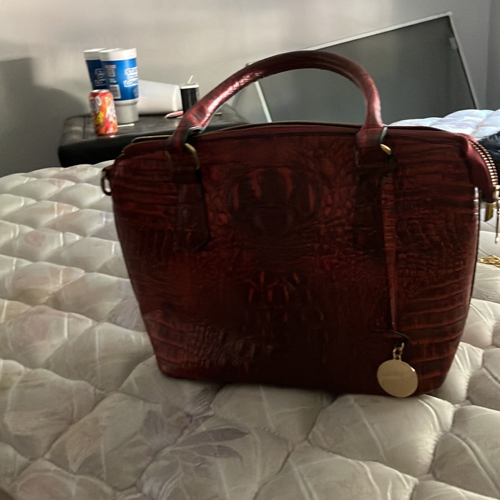 Red Purse handbag - Picture 13 of 17